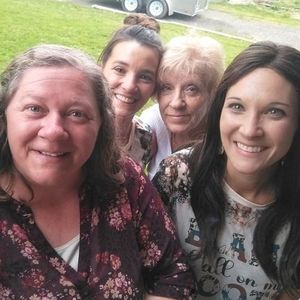 Meet your Posher, Kathryn